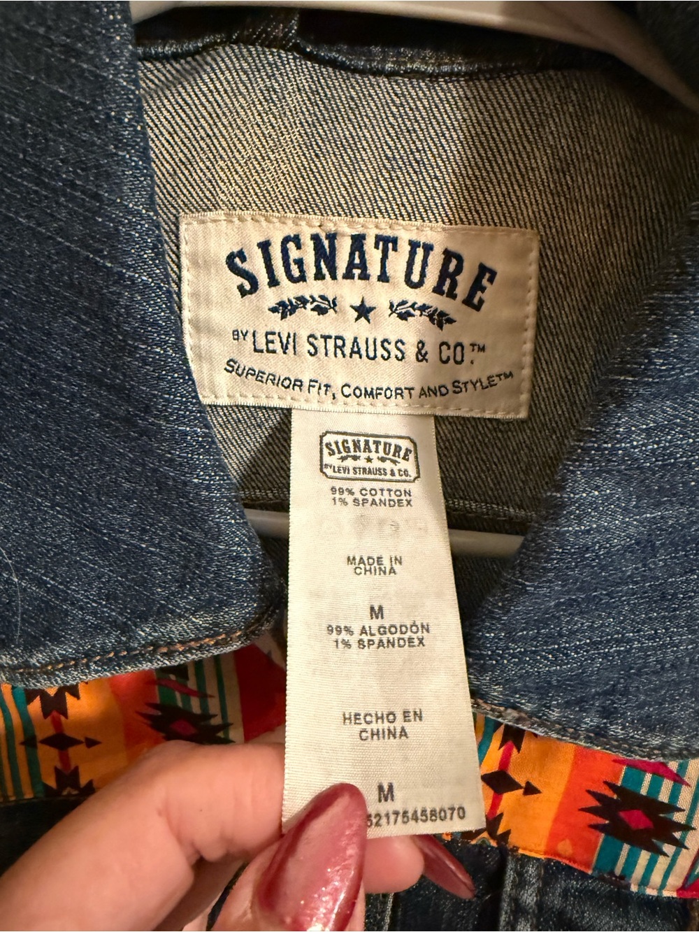 Signature by Levi Strauss Blue Denim Jacket with Southwestern Aztec Panels - Picture 4 of 7